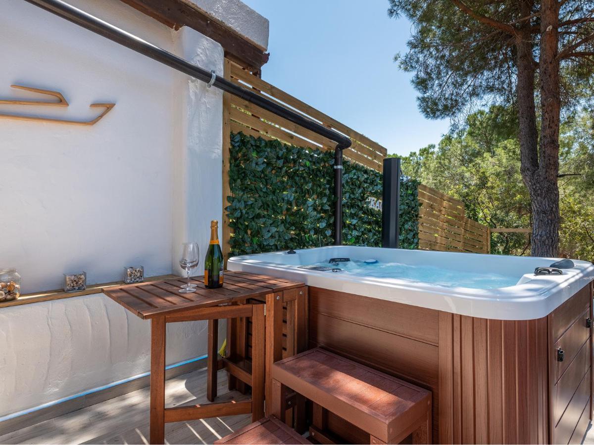 Sardinia SPA Apartment Geremèas Zewnętrze zdjęcie